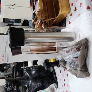 HOUDINI WINE-CHILLING CRYSTAL CARAFE